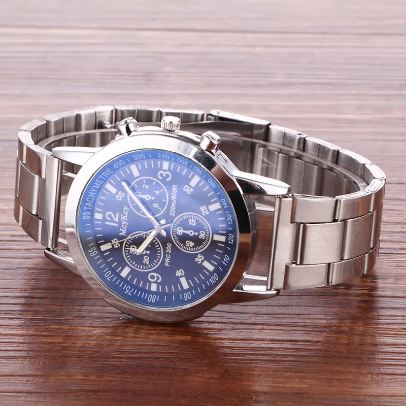 ネイビースタースクエア ブラック 3針 メッシュブレス メンズヴィンテージ腕時計 Dazzling colour blue glass three eyes steel belt watch men