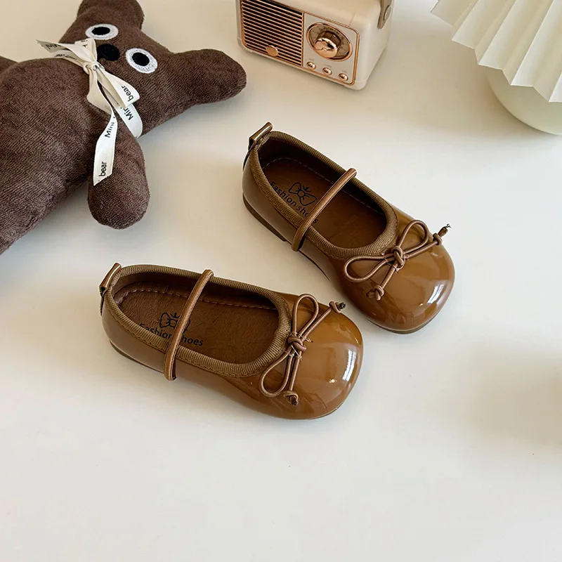 Mary jane shoes girls shoes girls flats girl Korean version mary jane slip on small shoes spring and autumn soft sole bow