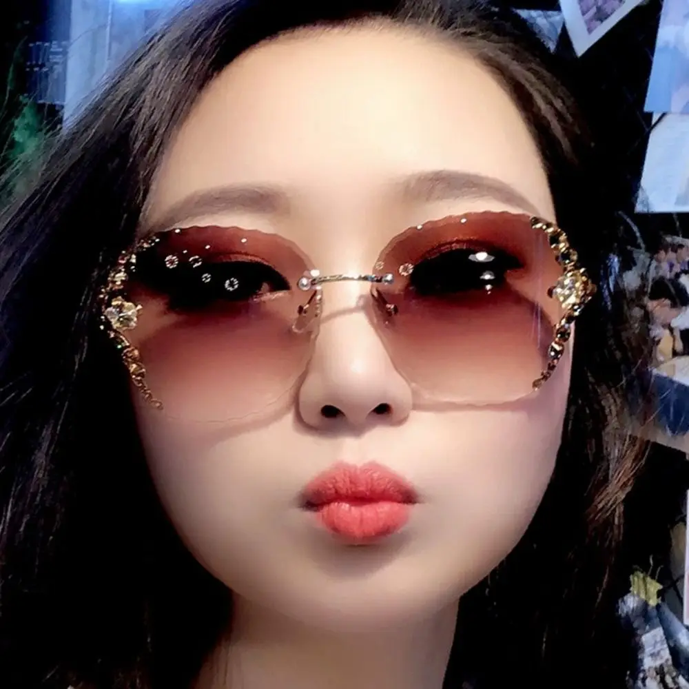 ���� �� ��� ����ǳ ���۶� �ѱ��� �����Ӹ��� �Ȱ� �߿� ���۶� �¾� ��ȣ ���� �׼�����