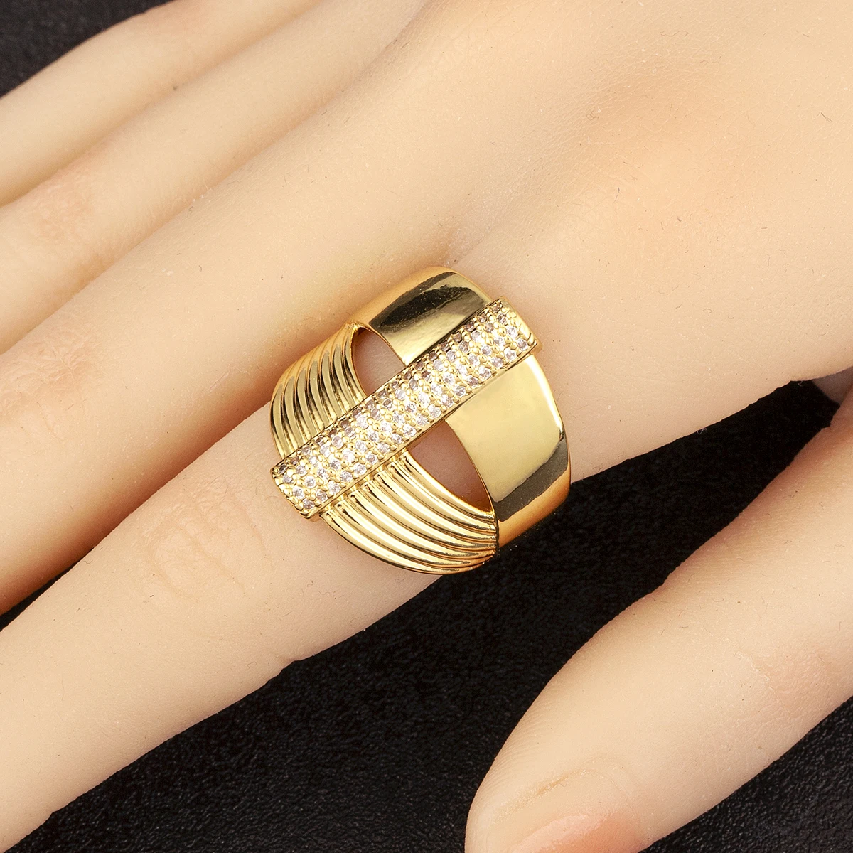 Nidin Punk Style Hollow Inlaid Crystal Zircon Open Rings Adjustable For Women Men Wedding Party Finger Jewelry Gifts