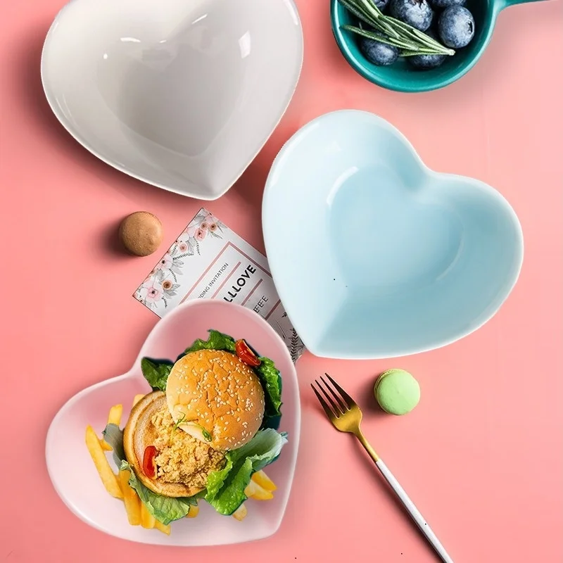 Heart Shaped Plastic Snack Plate Dish