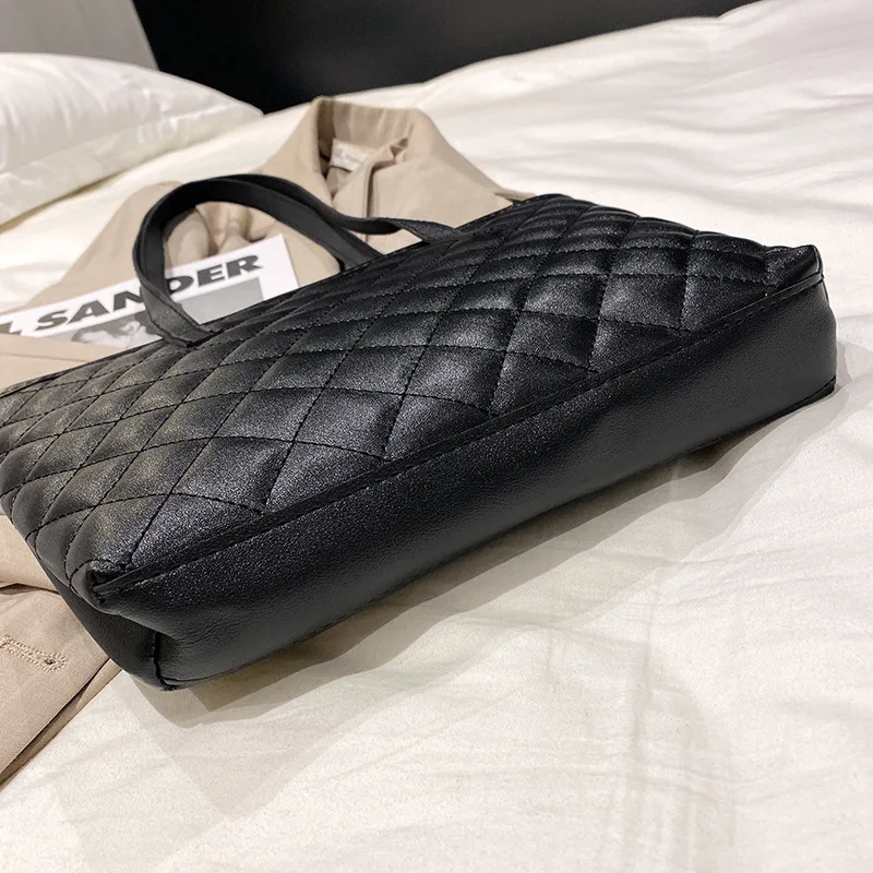 Stylish Crocodile Pattern Pu Underarm Bag Versatile Women Small Tote Bags Fashionable Leopard Handbag Chic Quilted Shoulder Bag