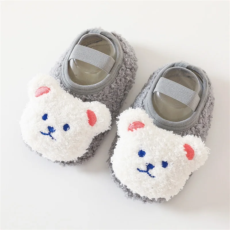 Baby Boys Girls Fuzzy Slipper Soft Bear Crib Floor Shoes Infant Winter Shoes Soft Sole Rubber Anti-slip Socks Newborn Foot Socks
