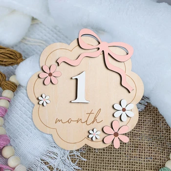 Cartello per annuncio del bambino, cartello di benvenuto per neonato in legno Hello World, targa con nome, cartello per annuncio di nascita personalizzato