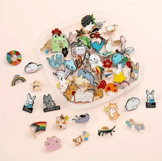 Disney Pins Anime Enamel Pin Set - 30pc Cute Cartoon Brooches For ...