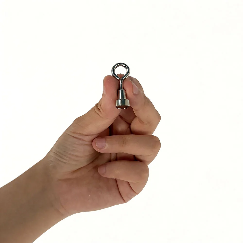 Heavy-Duty Magnetic Retrieval Hook for Water Recovery Operations