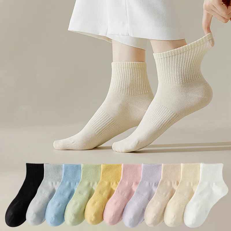 

10pairs/lot High-Quality Cotton Mid-Calf Socks for Women Athletic and Casual Cotton Socks for Any Occasion