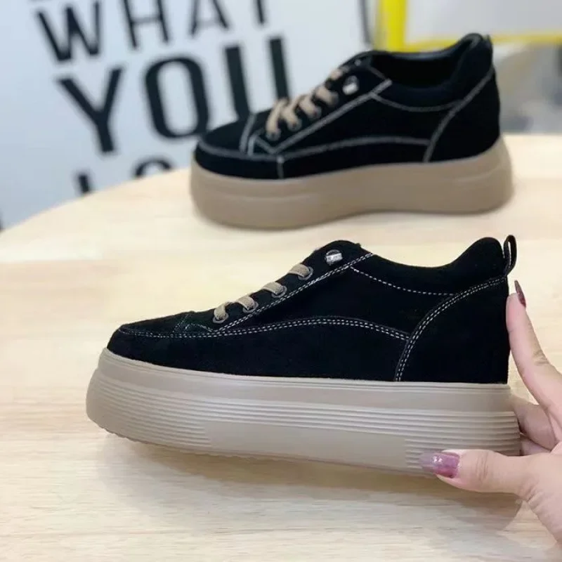 Women's Thick Bottom High Top Shoes Autumn Winter Casual Black Padded Flat Shoes Comfortable Sports Sneakers PU Leather