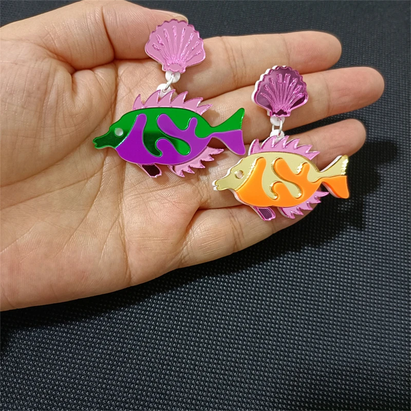 KUGUYS Fisch-Acryl-Spiegel-Ohrringe für Damen, grün-goldfarben, niedlicher Schmuck, Modeaccessoires – Detail 10