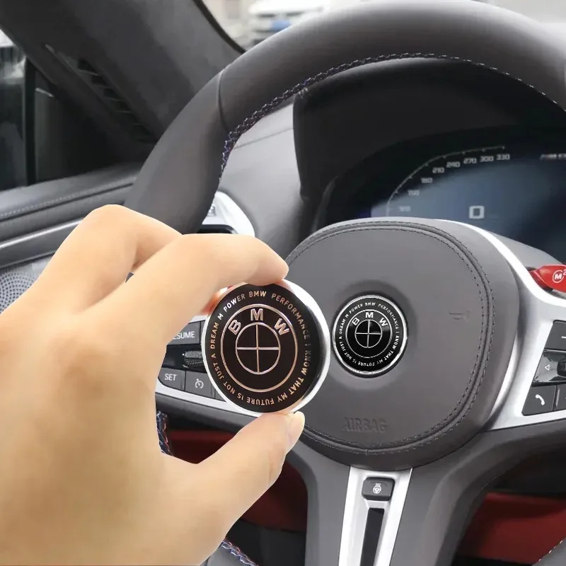 BMW F20 G20 G30 X1 X3 X4 X5 G05 X6 X7 G01 F48 G30 M M3 M4 M5 알루미늄 엠블럼 스티어링 휠 스티커 액세서리 (카 스타일링)