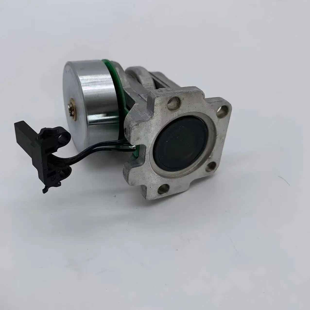 Urea pump motor 351256 1927081 1979873 suitable for trucks such as Scania MAN Benz DAF 2655852 A0001407878 A0001407678