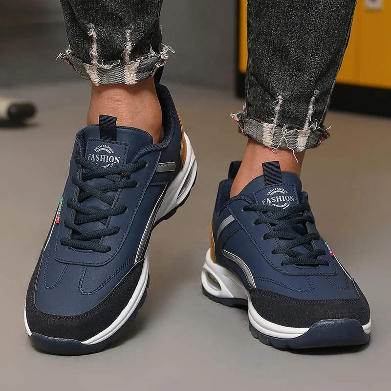 Men's Outdoor Hiking Shoes Fashionable Avant Garde Camping Jogging Shoes New Trendy Luxurious in Design Waterproof Work Sneakers