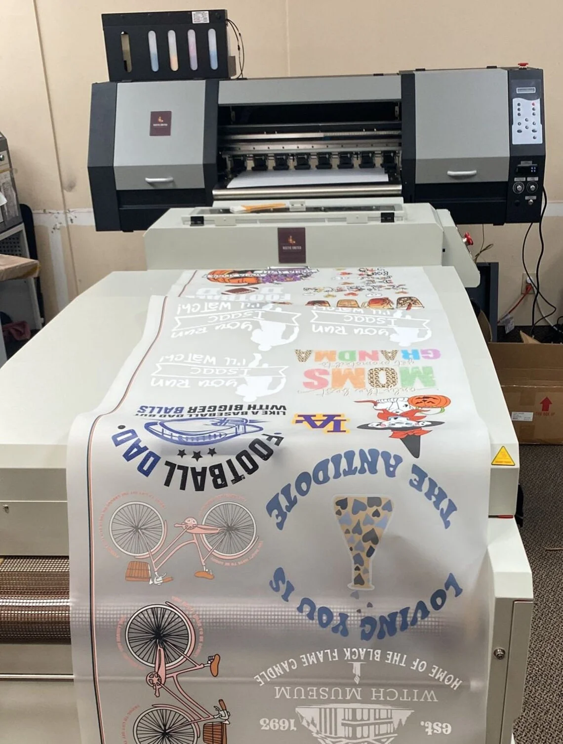 Iron On Heat transfer for Clothing Stickers Brand DIY Washable T-Shirt Thermal Patch DTF Personalized Colorful Vinyl