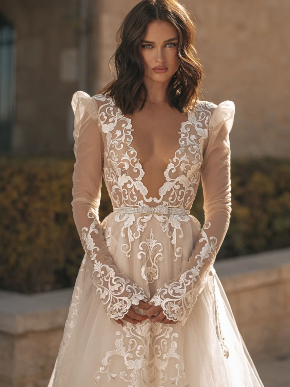 Sexy Deep V-neck Backless Wedding Dress Classic Lace Appliques Bride Robe 2025 A-line Long Bridal Gown Customized Robe De Mariée 2