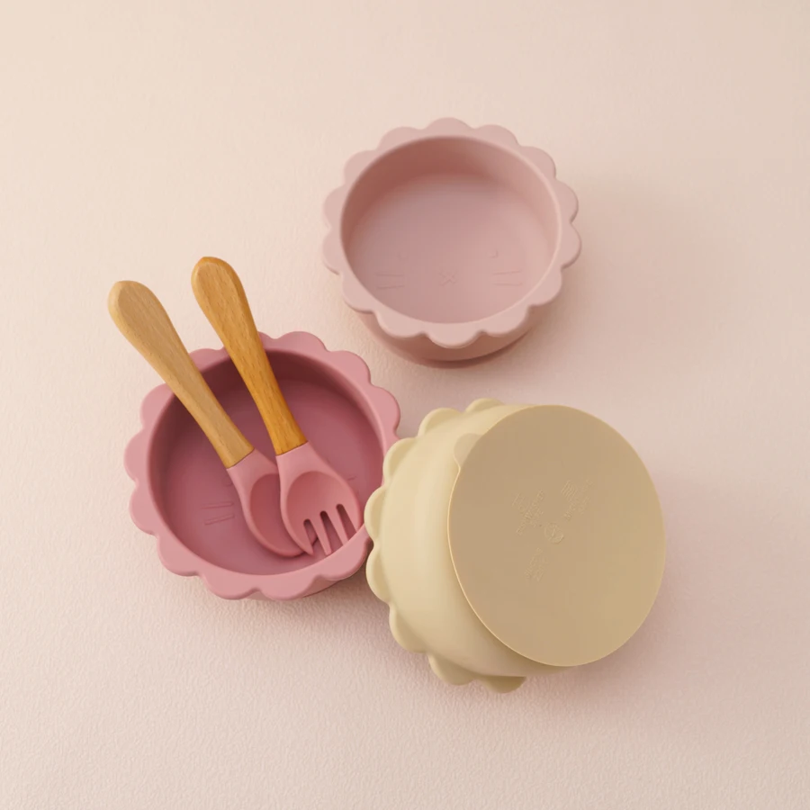 3PCS Baby Silicone Dinner Set Cartoon Lion Shape Suction Bowl Wooden Handle Spoon Fork Soft Utensils Pure Color Baby Tableware 5
