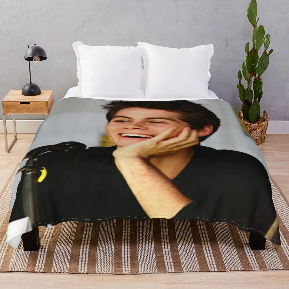 DylanOBrienBlanketFleeceAutumnWinterFluffyUnisexThrowBlankets