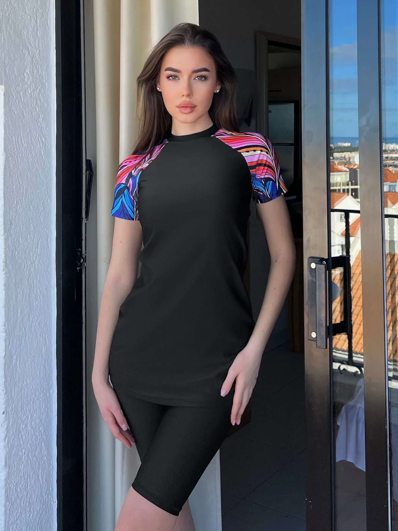 Burkini Swimming for Hijabis.New Arrival Muslim Floral Prints Short Sleeve and Pants Burkini Muslim Swimwear Set Burquini