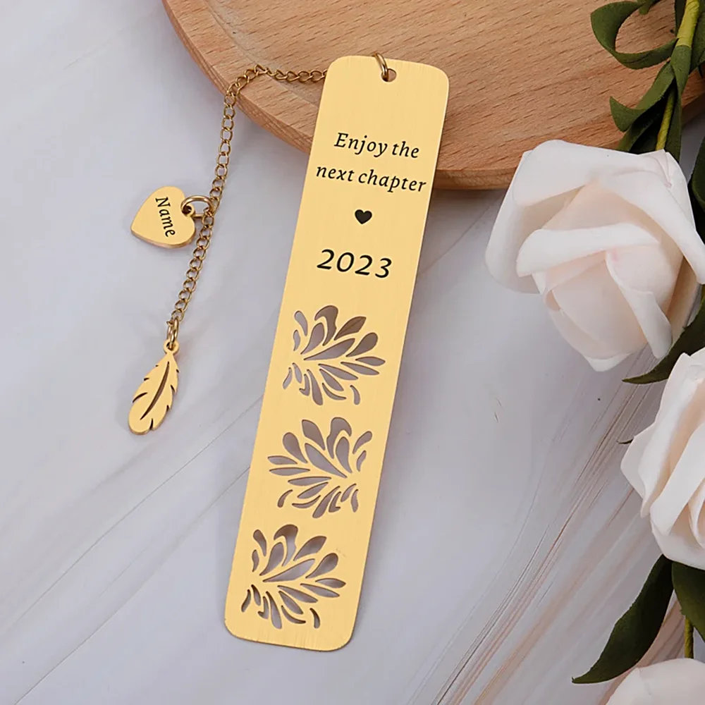 Custom Bookmark Stainless Steel Engraved Name Date Hollow Pattern Chain Tassel Pendant Book Mark Jewelry for Students Read Gifts corner protectors book scrapbooking albums branch pattern bronze tone 3 5x1 8cm 1000pcs