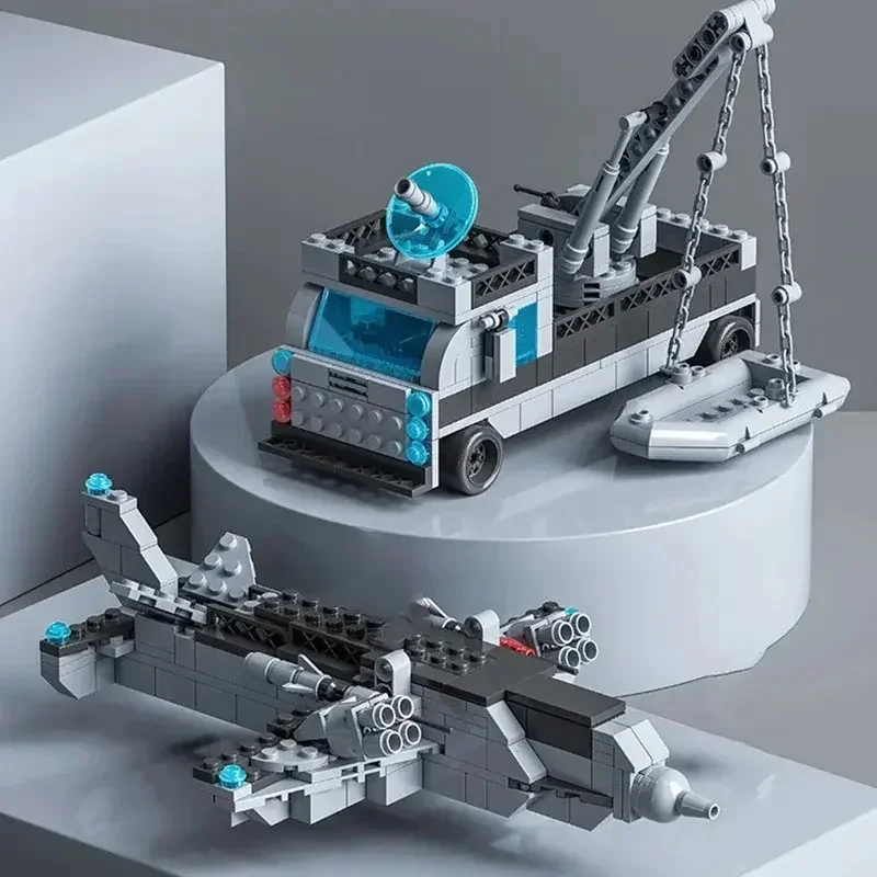 Building Block Toys Military Navy Ship Model Sets 1560pcs For Boy Children