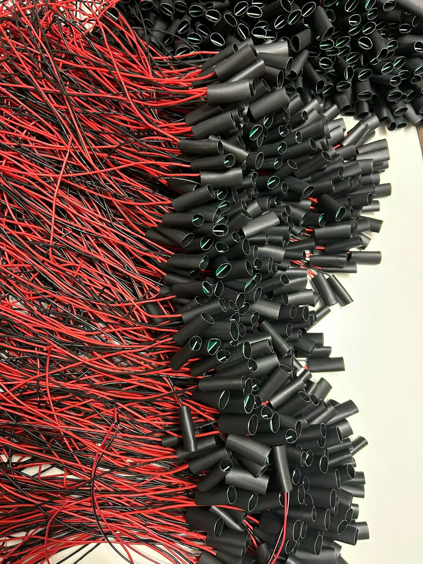 유선 블루투스 태그 로케이터, 6-36V 광범위 전압 지원, 실시간 위치 추적