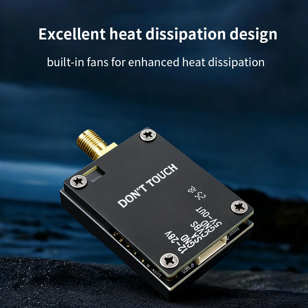 Module émetteur vidéo 5.8G 80 canaux 4.8-6.1GHz pour FPV drone, montrant les boutons de sélection de canal et LED.