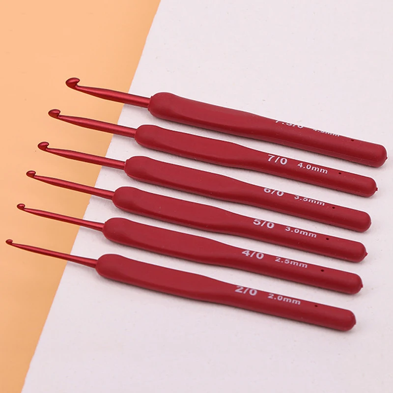 New 1Pc 2mm-6mm Crochet Hooks Red Knitting Needle Silicone Handle Aluminum  Crochet Needles For Weaving