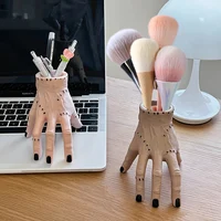 1PC Hand Shaped Resin Pen Holder - Durable, Portable, and Stylish Storage for Pencil, Pen, and Stationery, Makeup Brush Storage 1