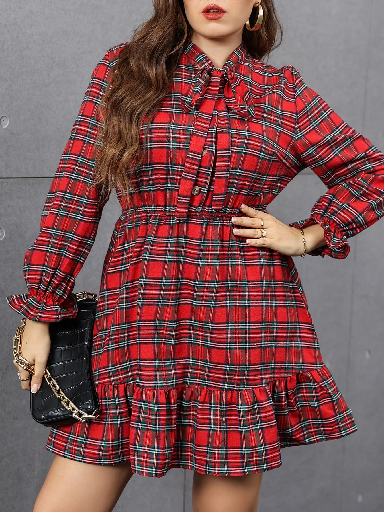 Рисунок 4 - Винтажное женское клетчатое платье