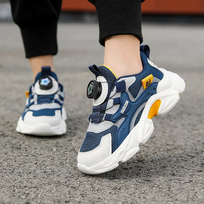 Boys' Sports Shoes Spring and Autumn New Children's Leisure Dad Shoes Primary School Students Mesh Shock Absorber Ultra Light