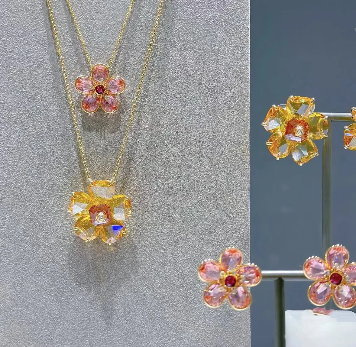 2024 New Florere Ring Fine Jewelry Set for Women Crystal Flower Fashion Necklace Earrings Bracelet Ring Party Gift With Logo