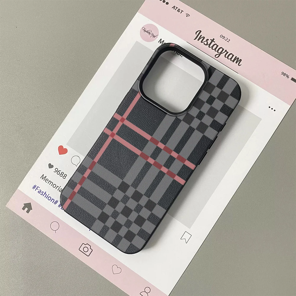 ตัวเลือกสินค้า เคสโทรศัพท์ลายสกอตคลาสสิก สีแดงดำ ปกป้อง iPhone ทุกรุ่น