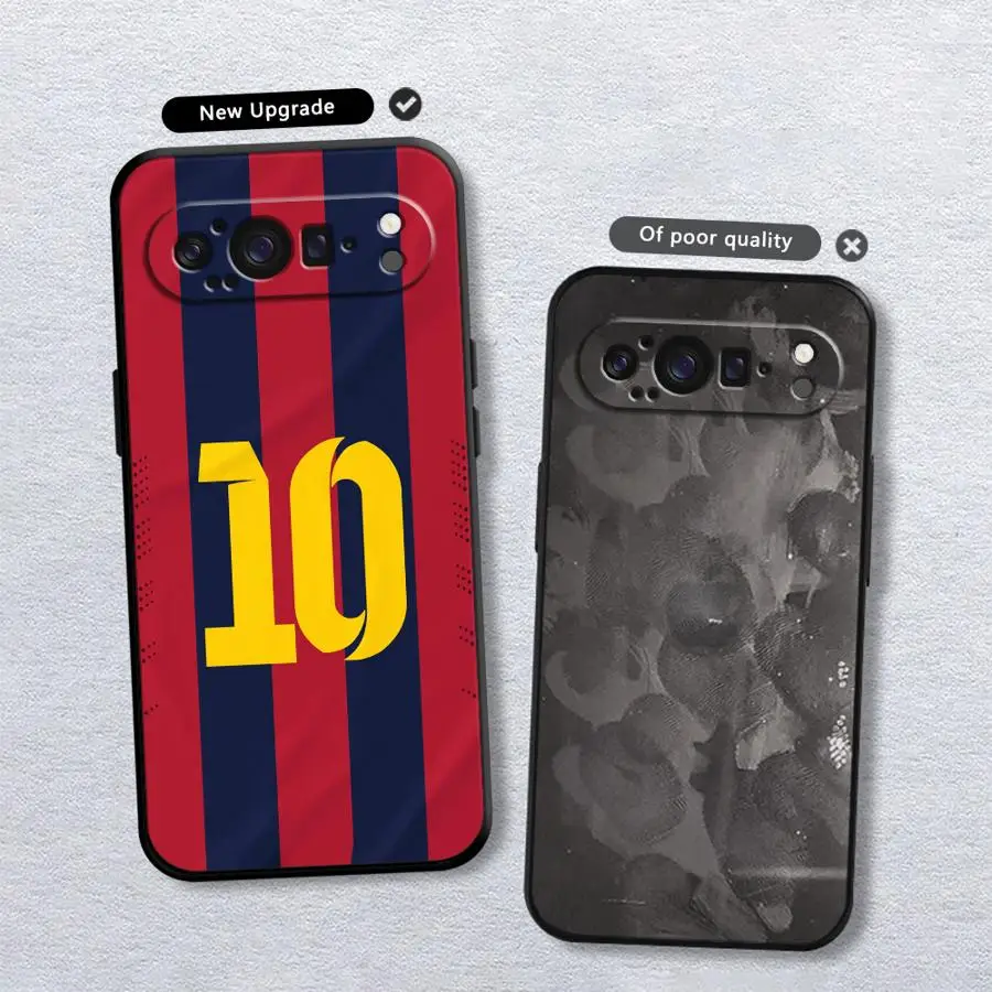Football-Themed Phone Case - Stylish Protective  Cover