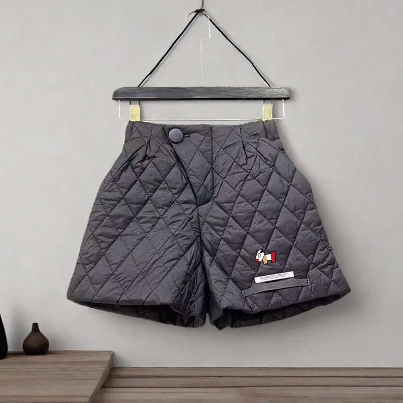 Autumn Winter Golf Wear Women Luxury Brand Golf Shorts Fashion Padded Casual Shorts Women Clothes A-line Boots