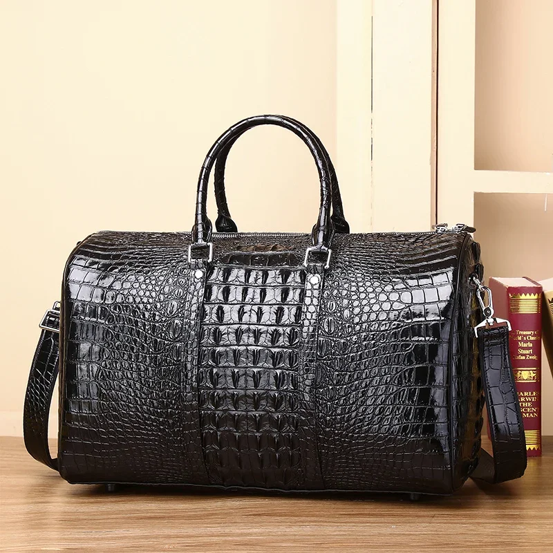 Рисунок 3 - Мужская сумка из натуральной кожи P7