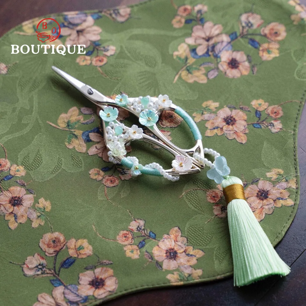 Chinese Antique Hand-woven Tea Scissors High-end Tea Art Knife Tassel Pendant Mini Scissors Teaware Ceremony Accessories