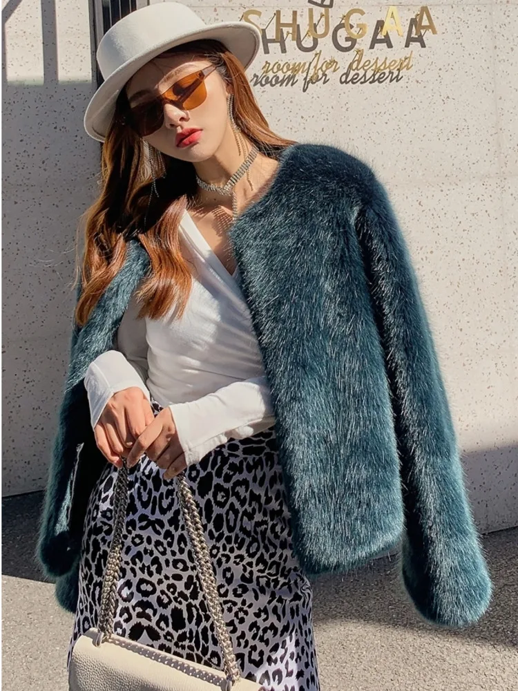 

2023 Winter niche high-end imitation fox fur women's jacket short long sleeved slim fitting mink fur fashionable solid color fur