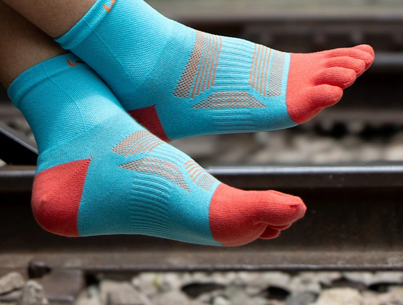 1 Paar Fünf-Zehen-Sportsocken, atmungsaktiv, Coolmax, schnell trocknend, schweißableitend, elastisch, Radsocken, professionelle Laufsocken – Detail 3