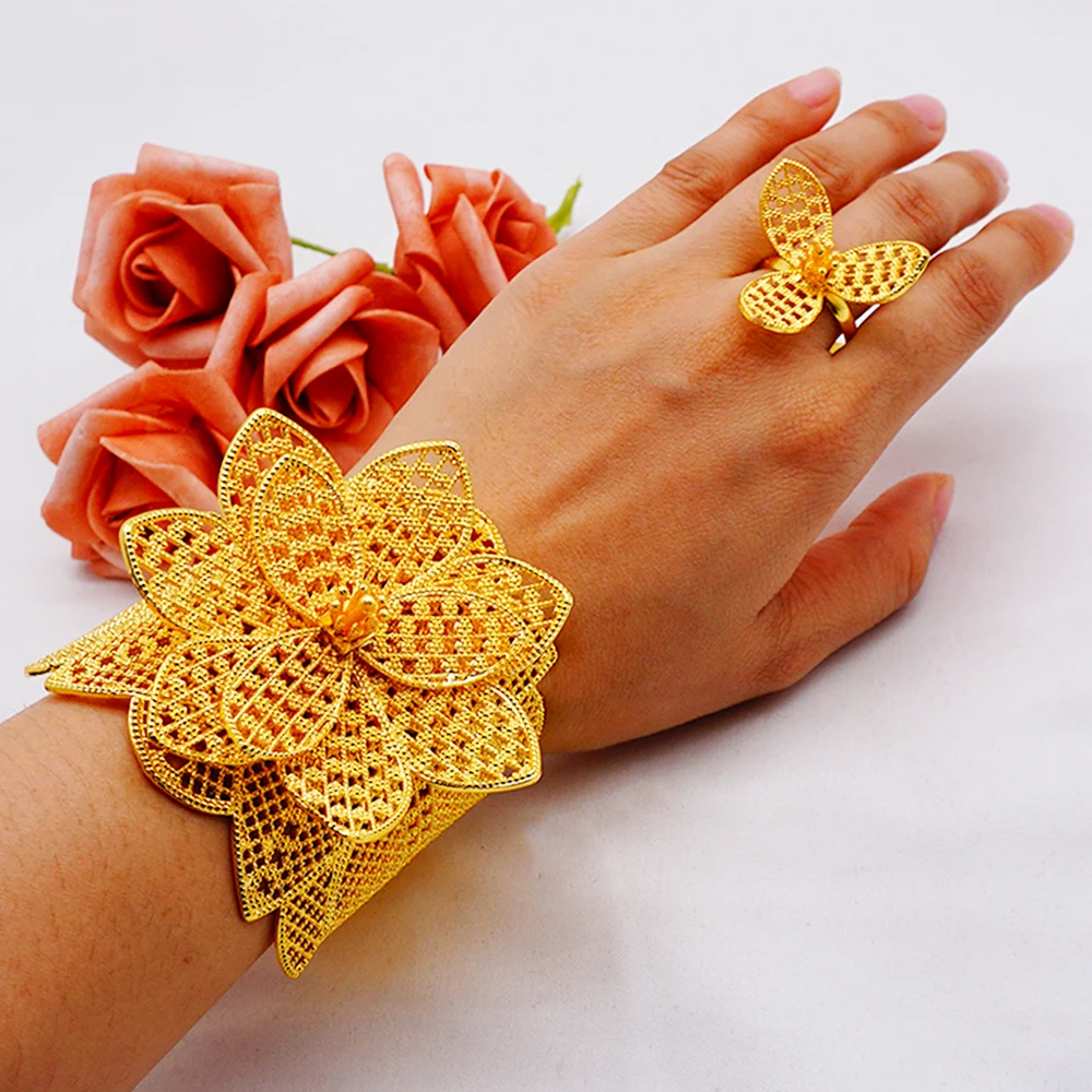 

New Arrival Luxury Dubai Wide Bangle For Women Gold Color African Bracelets&Bangles Ring India Jewelry Bridal Wedding Gifts