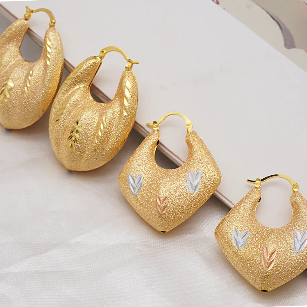 Cute Diamond Shaped Rose Gold Stud Earrings for Bridesmaids & Weddings –  Poetry Designs