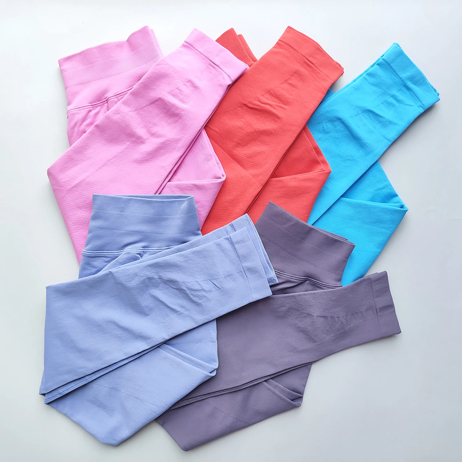 NO LOGO Collant sportivi da donna Leggings da palestra Push-Up Senza cuciture Vita bassa Fitness Scrunch Bum Design Comodo abbigliamento fitness