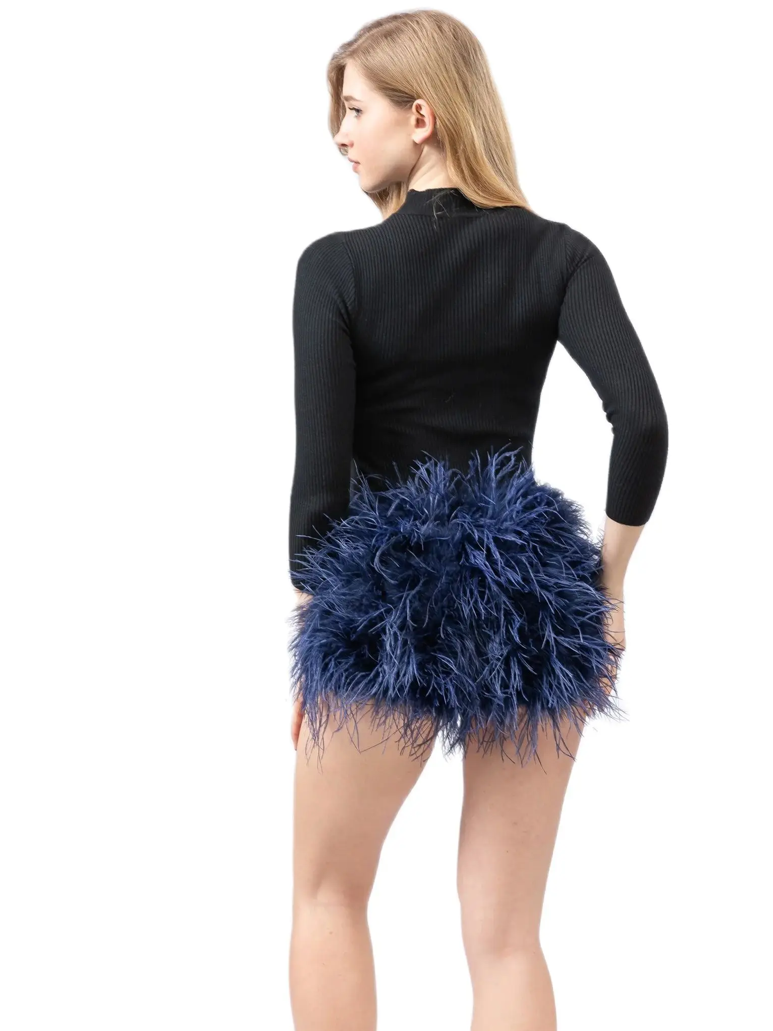 【THE AIR TOWN】Ostrich Fur Shorts ★韓国人気★ THEAIRTOWN】Ostrich Fur Shorts◇ (THEAIRTOWN/ショートパンツ