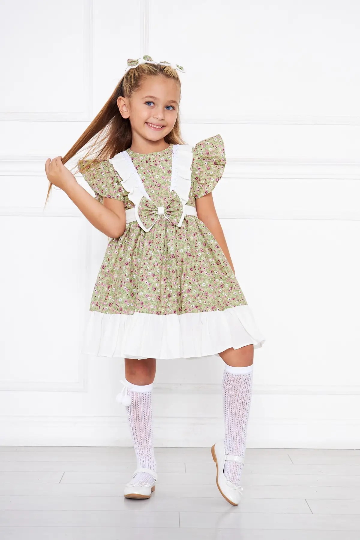 

Green Flower Patterned Ruffle Girl's Dress Woven 100% Cotton Floral Standard Basic Young Short Sleeve Trend