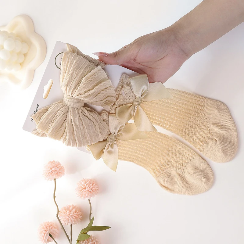 Adorable Baby Girls Socks and Headband Set with Delicate Knit Bow Detail for Special Occasions like Parties Weddings and