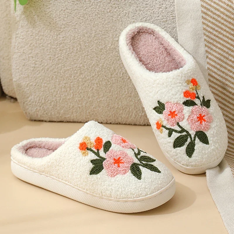 Floral Embroidery Cotton Slippers Women Fashion Flat Heel Round Toe Cotton Slippers Woman Soft Soles Non Slip Home Slides Ladies