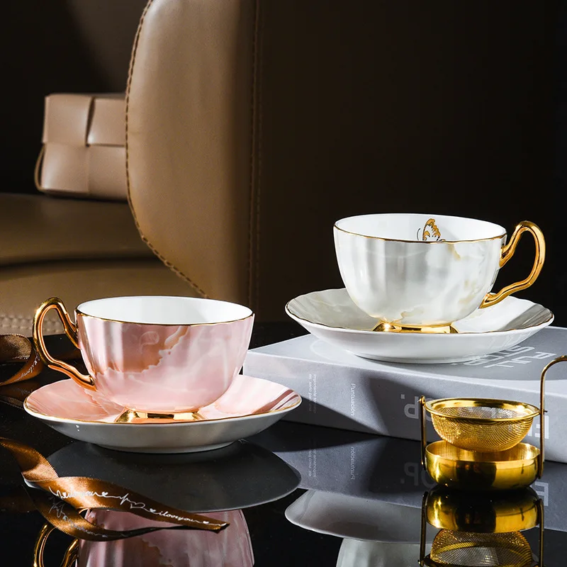 

Senior Sense Light Luxury Coffee Cup Set Exquisite English Afternoon Tea Cup and Saucer Ceramic Retro Cup & Saucer Nice Gift Box