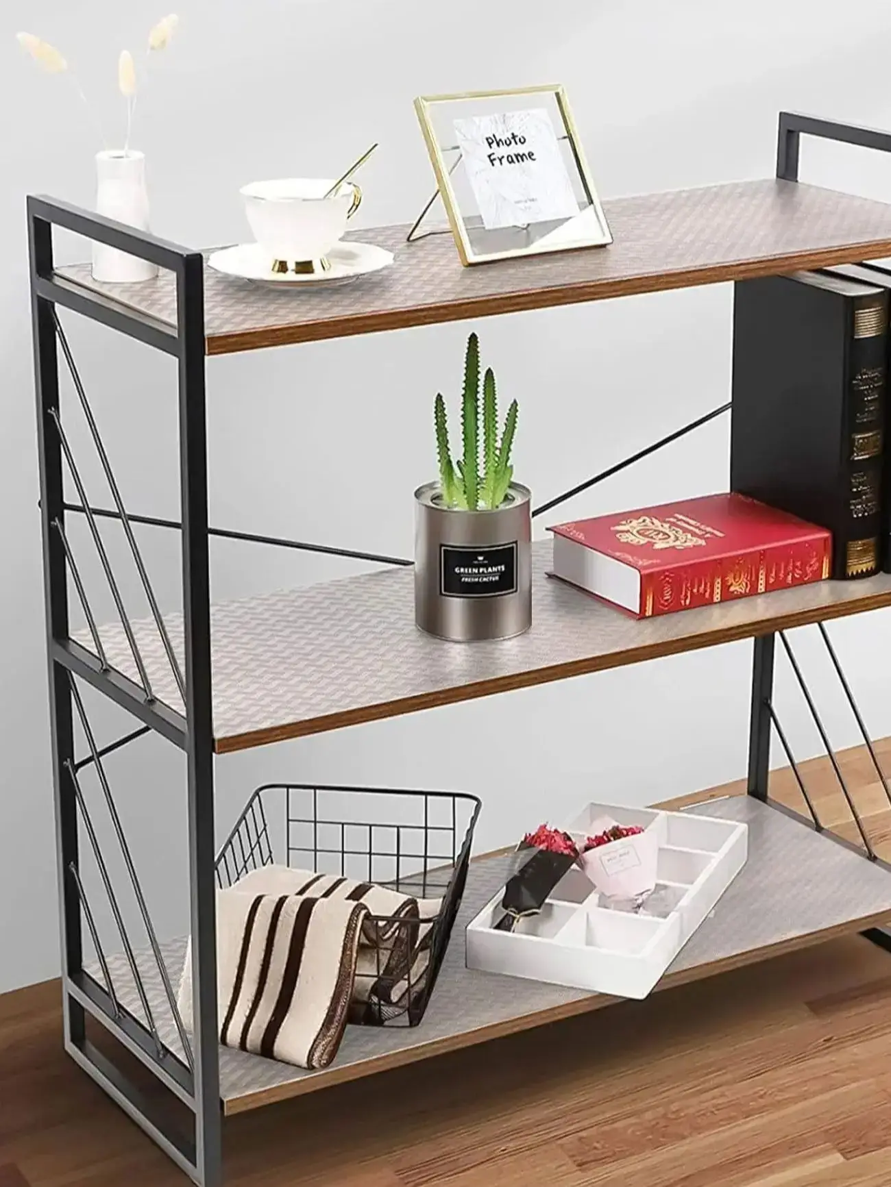 Shelf liner image 7