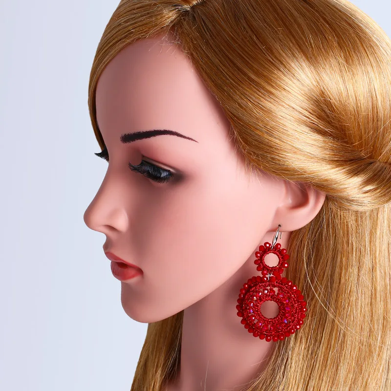 FLOLA Bohemia Crystal Beads Woven Earrings Woman Handmade Black Beads Big Earrings Ethnic Big Drop Earring drop earrings dangle earrings crystal earrings