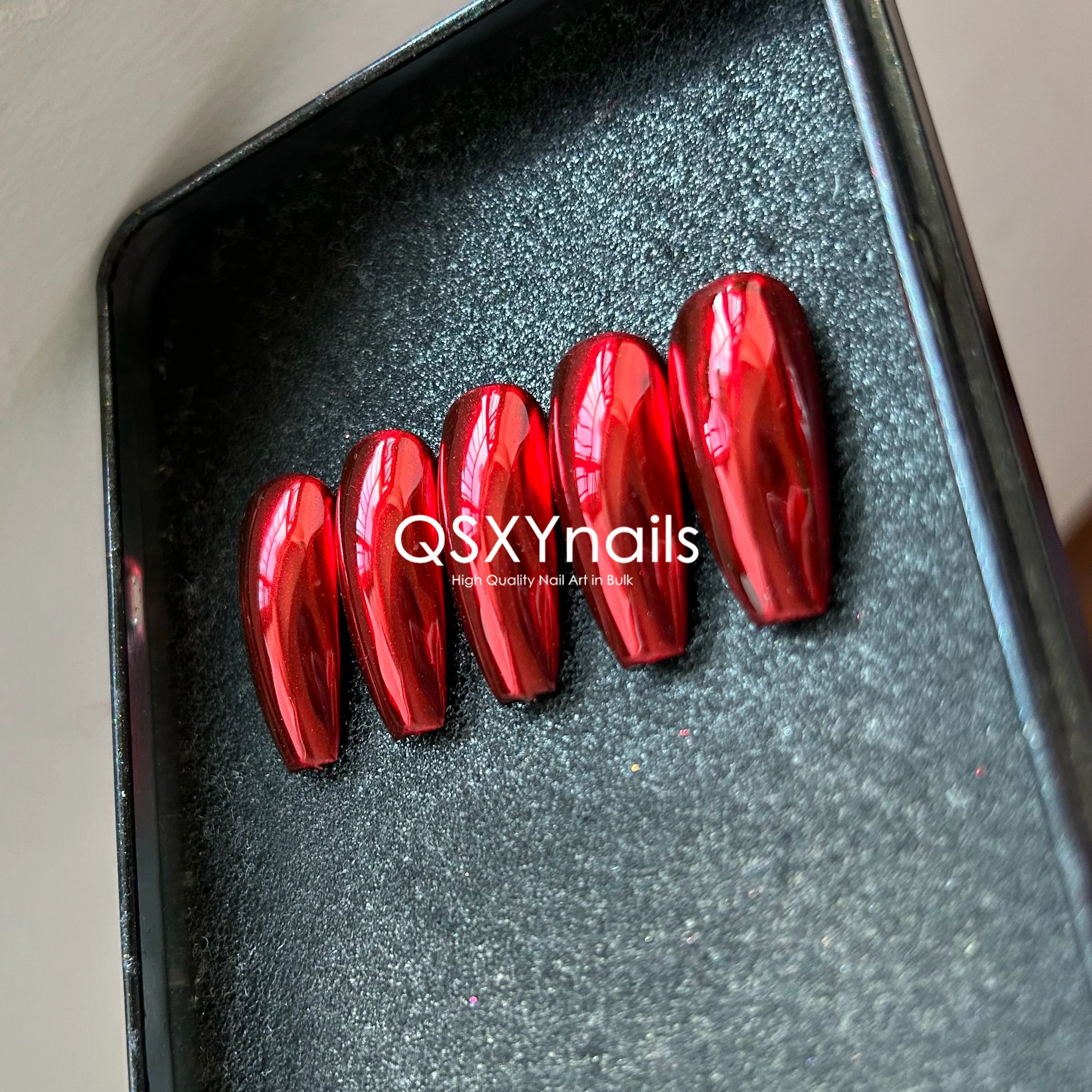 0.5g Scarlet Blood Red Gloss Mirror Powder Nail Chrome Pigment Glitter Smooth Rubbing for Nail Art Gel Polish nail powder nail glitter nail pigment nail decoration nail decorations