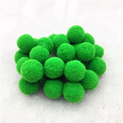 thumbnail image 1 of Pompones de peluche de 15 mm, 20 mm y 25 mm, bolas de peluche suaves y esponjosas, material artesanal para manualidades, decoración del hogar, 1 of 5