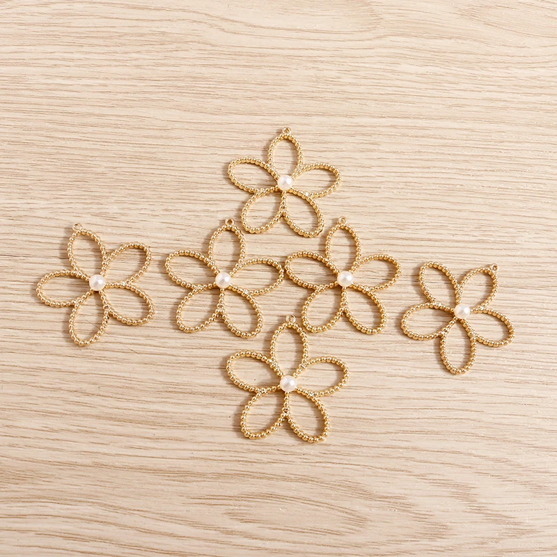 Tusember 20 Stück 30*29mm Legierung Goldfarben Perlenblumen-Anhänger für DIY Halsketten Ohrringe Handgefertigte Schmuckherstellung Anhänger
